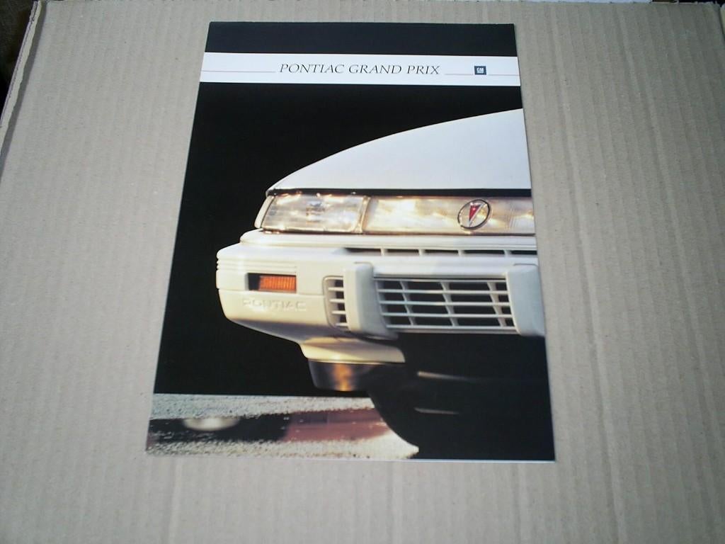 Pontiac Grand Prix [ 1992 ], Verzenden, Zo goed als nieuw, Algemeen