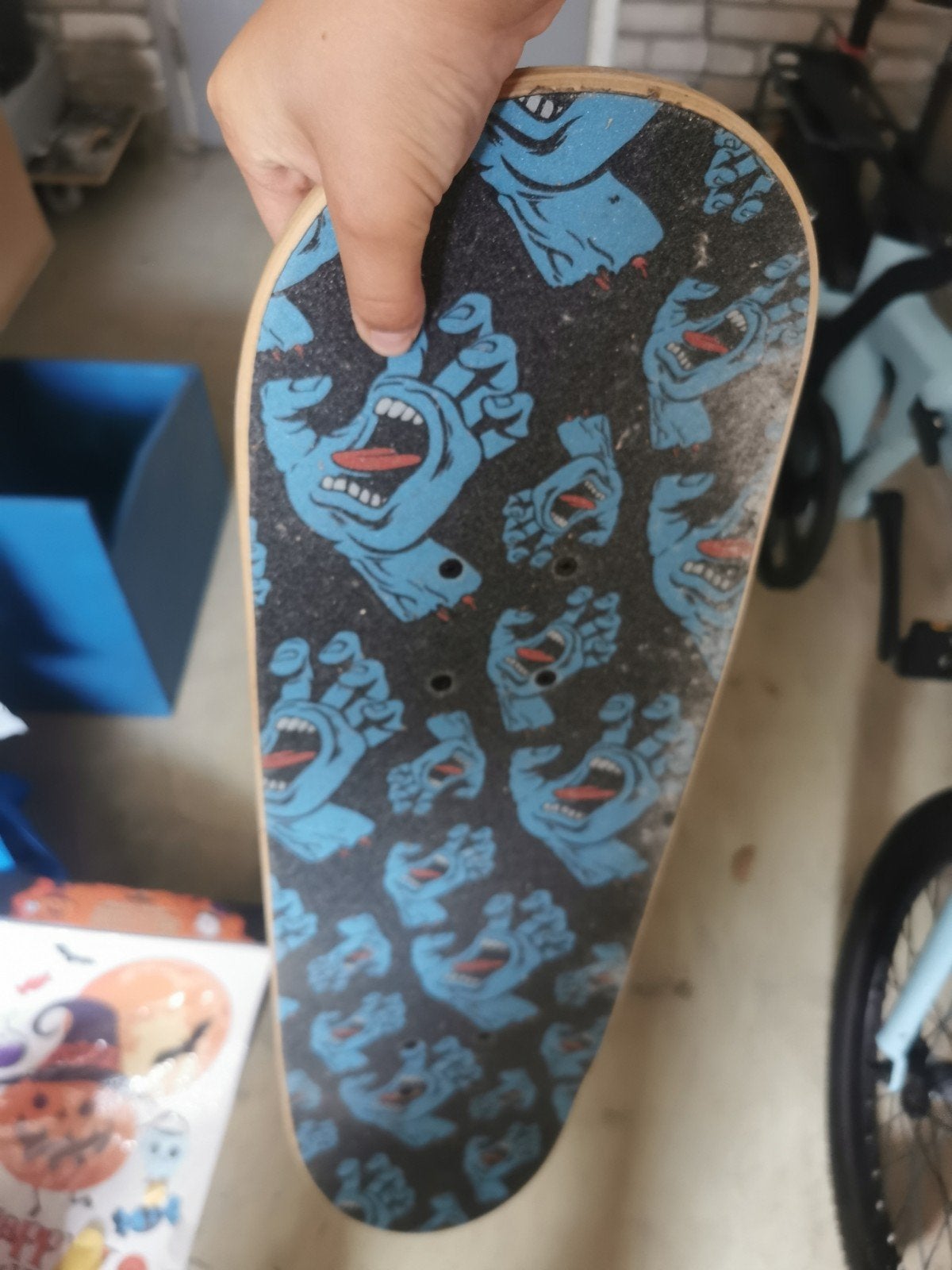 Skateboard met Santa Cruz Screaming Hand grip tape, Sport en Fitness, Skateboarden, Ophalen of Verzenden, Gebruikt, Skateboard