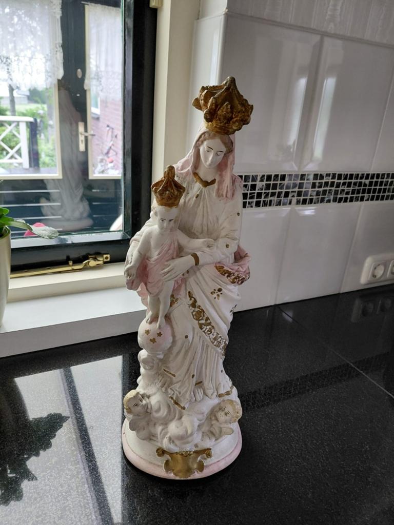 Antiek Mariabeeld met kindje Jezus en engeltjes, Antiek en Kunst, Antiek | Religie, Ophalen of Verzenden