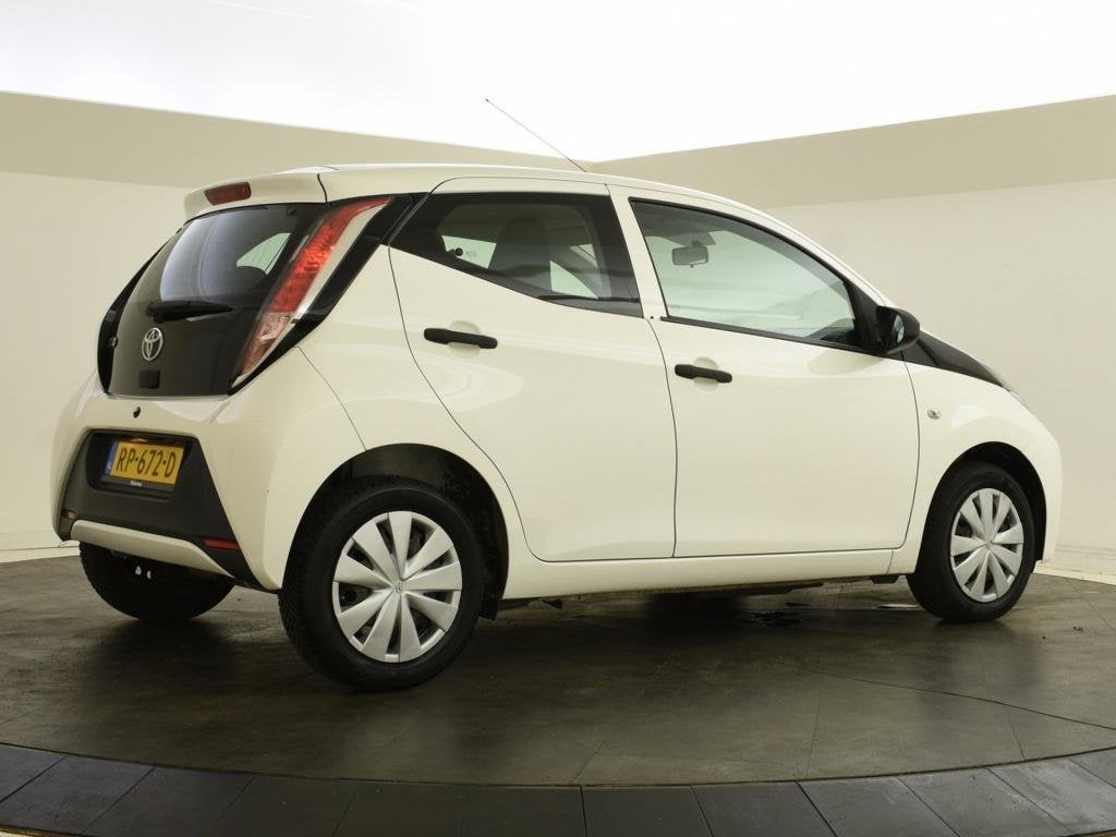 Toyota Aygo 1.0 VVT-i x-fun | Bluetooth | Airco, Auto's, Voorwielaandrijving, 12 maanden, Stof, Gebruikt