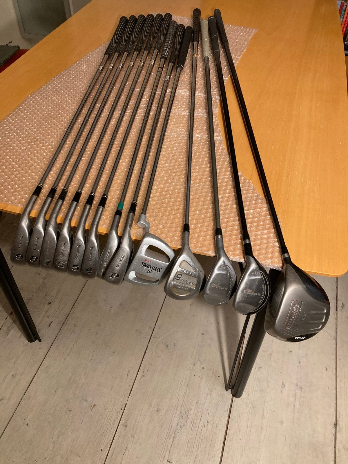Complete set golfclubs:Spalding ijzers B-Square hybrid woods, Sport en Fitness, Golf, Ophalen, Gebruikt, Set, Overige merken