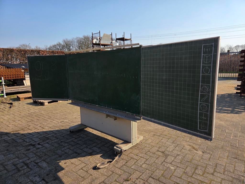 School krijtbord, Ophalen