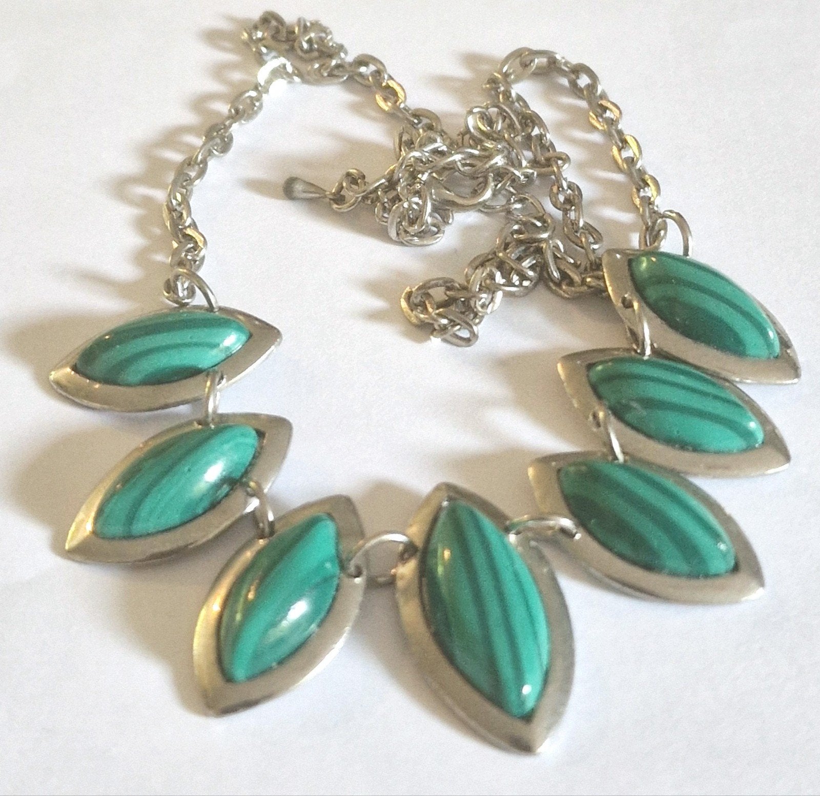 Ketting met malachiet, Verstelbaar, Nieuw, Ophalen of Verzenden, Steen of Mineraal
