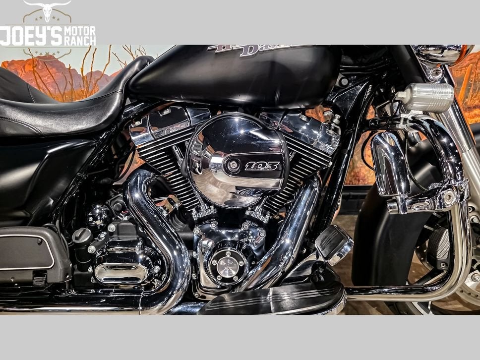 HARLEY-DAVIDSON STREET GLIDE FLHX (bj 2015), 2 cilinders, 1690 cc, HARLEY-DAVIDSON, Bedrijf