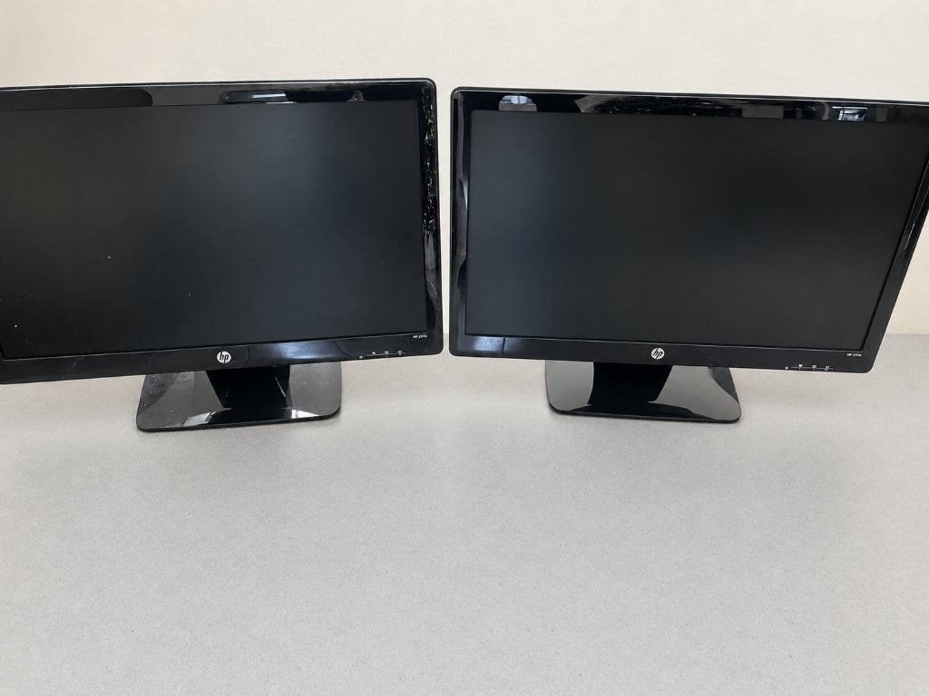 HP schermen 23", Hp, DVI, 3 tot 5 ms, Kantelbaar