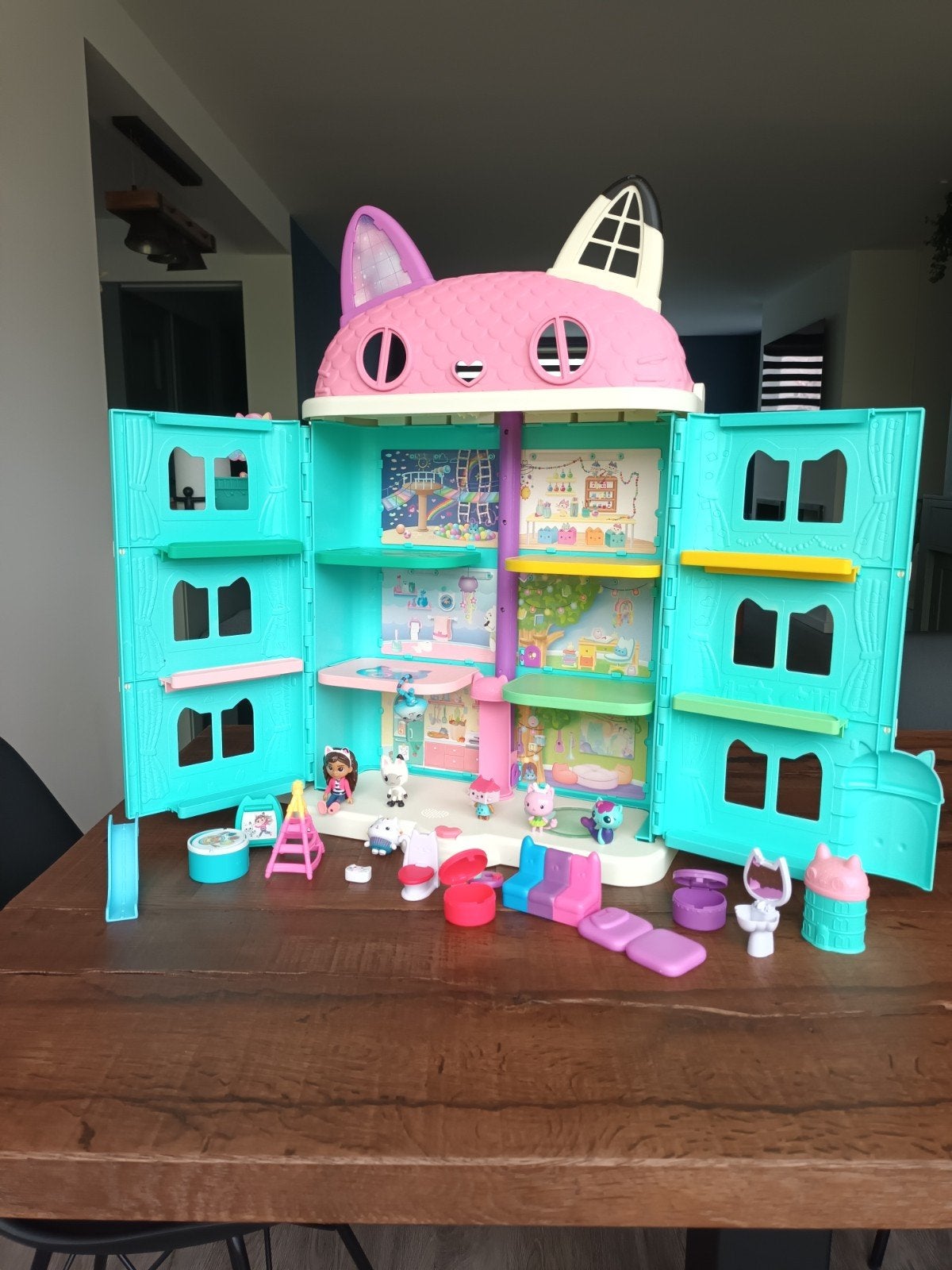 Gaby's Poppenhuis 65 cm hoog met alle toebehoren, Kinderen en Baby's, Speelgoed | Overig, Ophalen of Verzenden