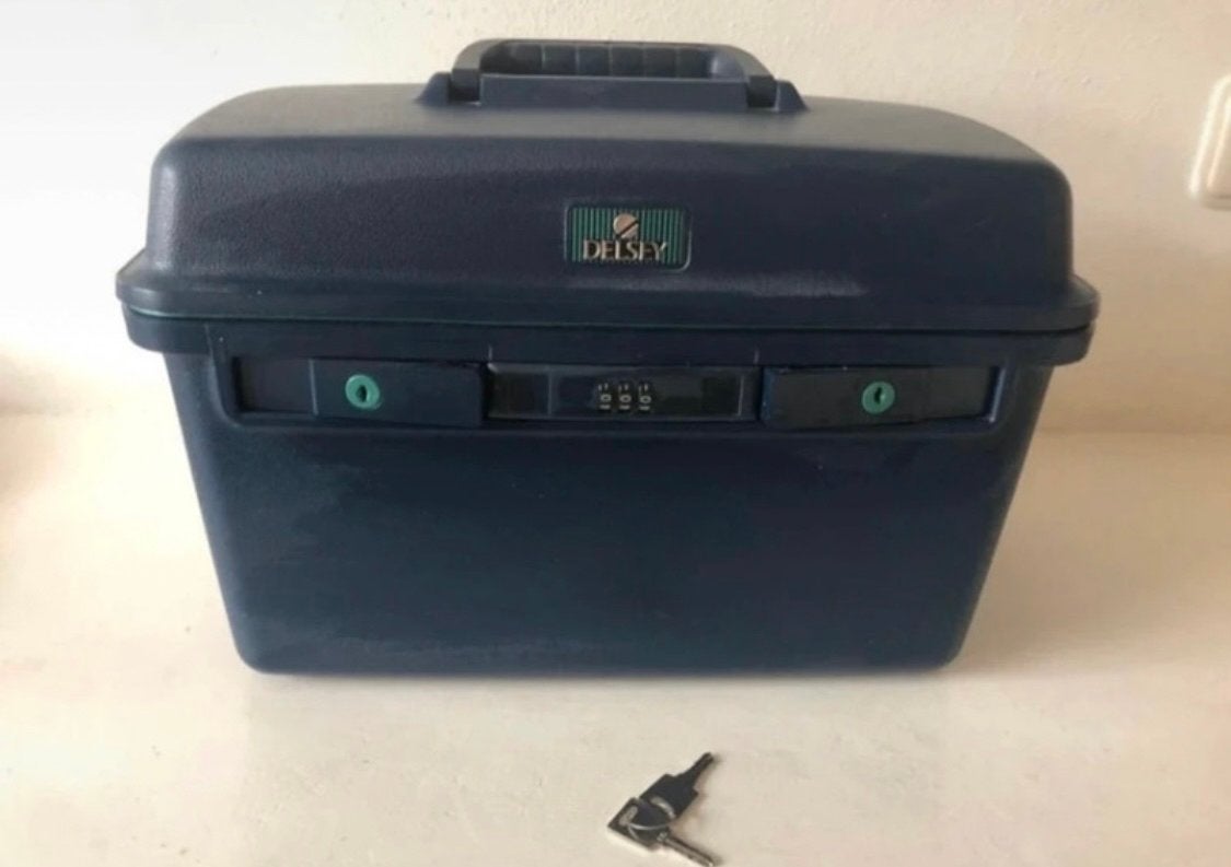 Delsey Hardcase Beautycase Donkerblauw met Cijferslot, Sieraden, Tassen en Uiterlijk, Beautycases, Blauw, Ophalen of Verzenden