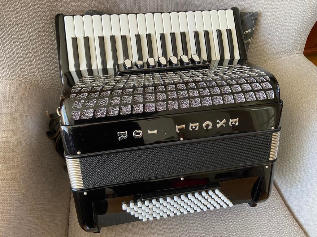 Excelsior  convertor 72 bas, Muziek en Instrumenten, Accordeons, Overige merken, 72-bas, Met koffer, Zo goed als nieuw