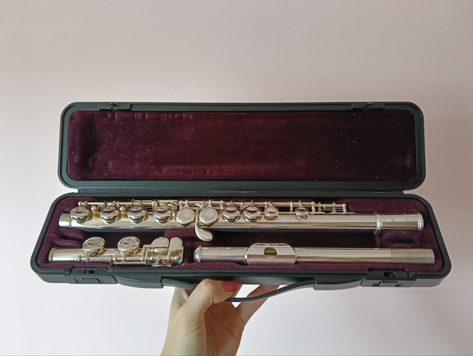Dwarsfluit YFL-211 met standaard, Ophalen of Verzenden, Zo goed als nieuw, Dwarsfluit, Met koffer of tas