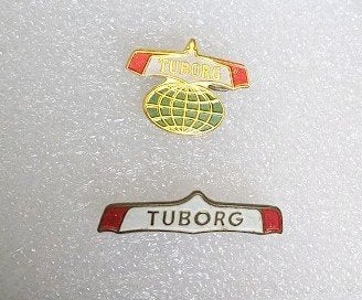 2 verschillende brochespelden van het deense TUBORG bier, Ophalen of Verzenden, Overige onderwerpen, Speldje of Pin