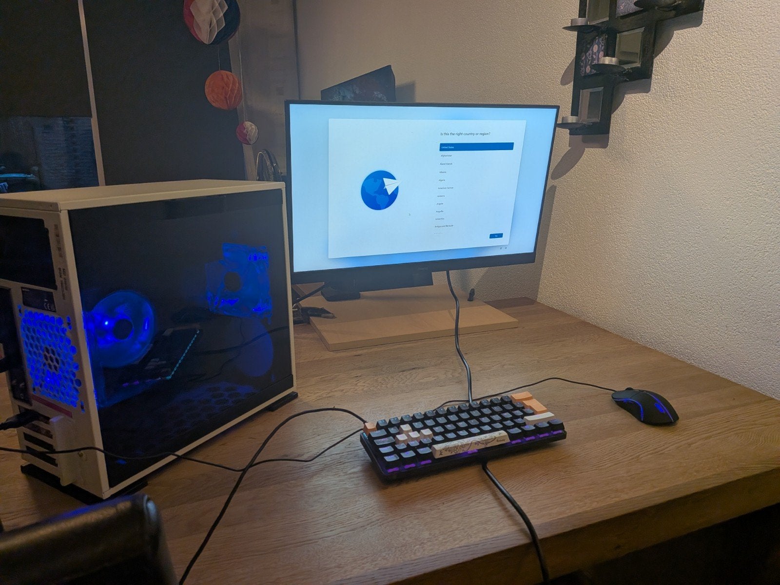 Complete Gaming Setup | RTX 4060 | i5-14400 | 16GB DDR5 |, Computers en Software, Ophalen, Zo goed als nieuw