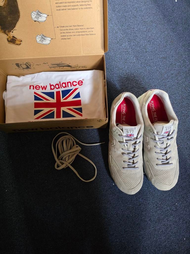 New Balance M577FW 'Flying the Flag' UK 46,5, Kleding | Heren, Schoenen, New Balance, Overige kleuren, Ophalen of Verzenden, Sneakers of Gympen