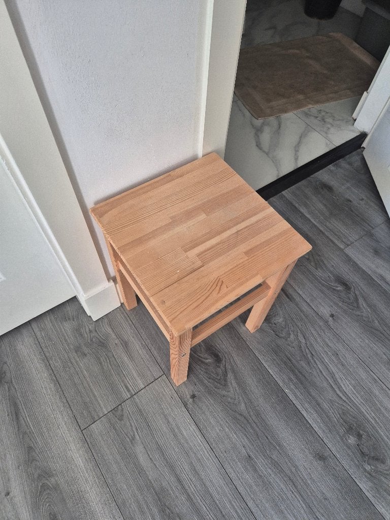 stool, Ophalen, Zo goed als nieuw, Hout