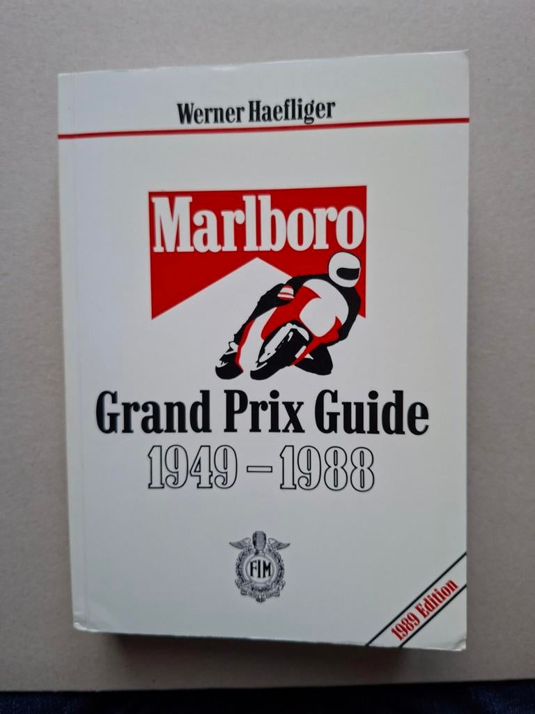 Marlboro Grand Prix Guide Motoren 1949-1988  (570 pag), Ophalen of Verzenden, Gelezen, Onbekend, Algemeen