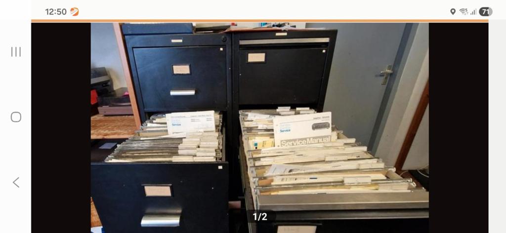 Grote collectie service manuals (5300 stuks) TV, audio, Mp3-spelers
