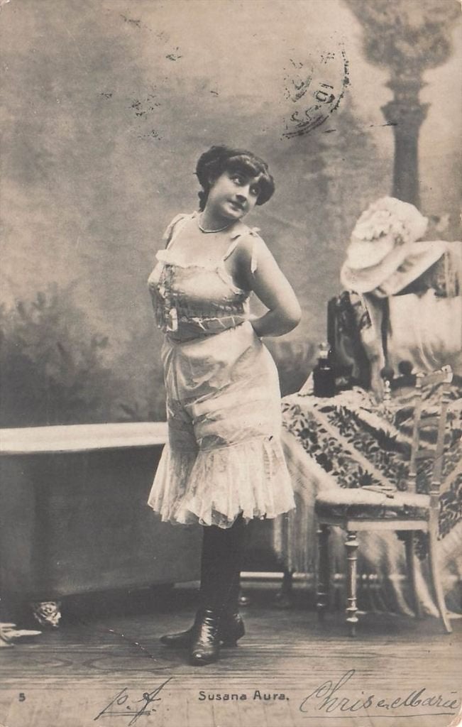 702-310-013 Susana Aura, Verzenden, Voor 1920, Sterren en Beroemdheden