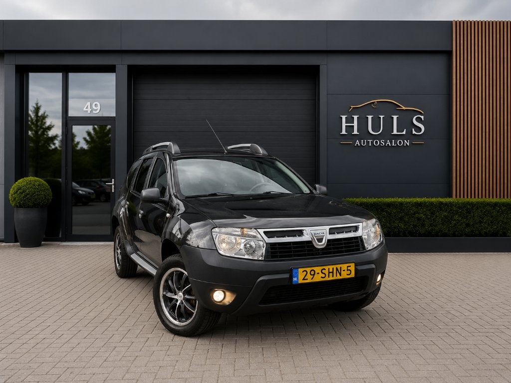 Dacia Duster 1.6 Ambiance NAP 82.500 km Distributieriem verv, Voorwielaandrijving, Euro 5, Stof, Zwart