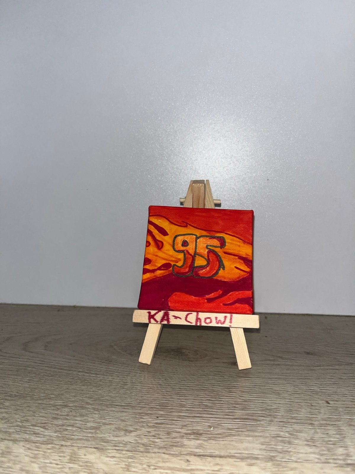 Bliksem McQueen '95' Schilderij op Mini Ezel, Acrylverf, Handgeschilderd, Ophalen of Verzenden, Stripfiguren/cartoons
