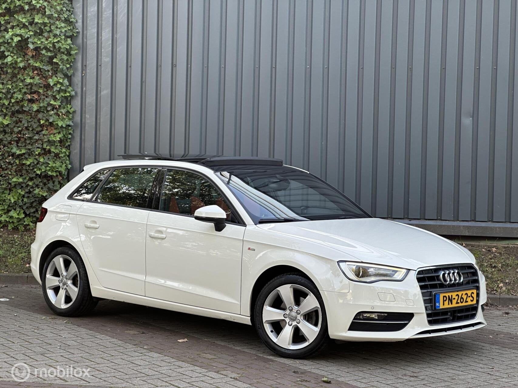 Audi A3 Sportback 1.4 TFSI S-Line|Pano|Keyless|Vol Leer|Led, Auto's, Euro 5, Leder, 650 kg, Geïmporteerd