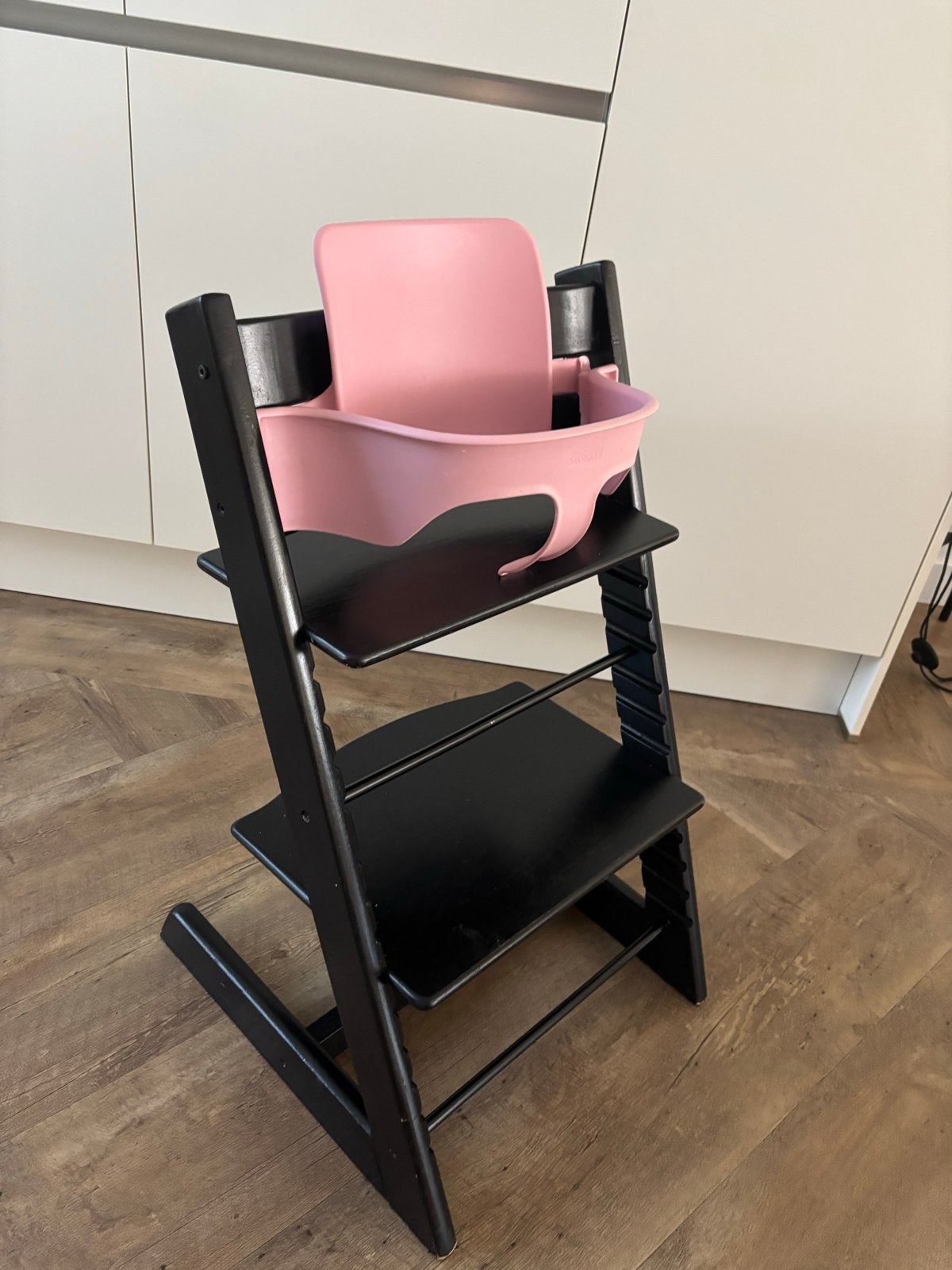 Stokke Tripp Trapp babyset (roze), Ophalen of Verzenden, Gebruikt, Meegroeistoel, Stoelverkleiner