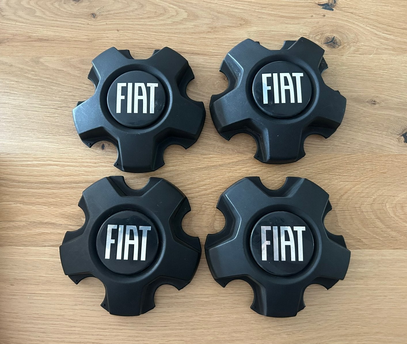 Originele Fiat Ducato naafdoppen 16 inch voor stalen velgen
