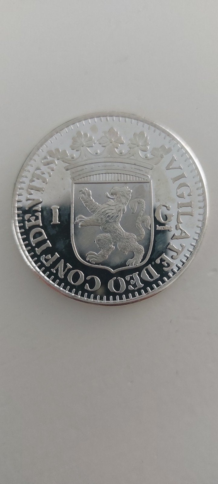 Zilveren munt 1680 - VIGILATE DEO CONFIDENTES, Postzegels en Munten, Vóór koninkrijk, Zilver, Losse munt, Overige waardes