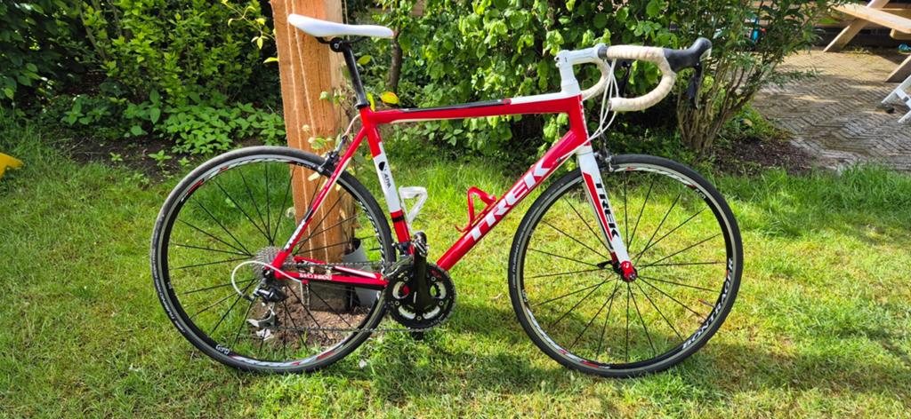 Trek Domane 2.3 racefiets (58 cm), Fietsen en Brommers, Fietsen | Racefietsen, 28 inch, Gebruikt, Aluminium, 57 tot 61 cm