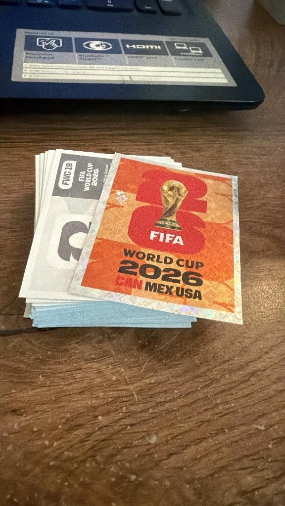 panini wk 2026 Extra stickers - dubbele stickers -, Ophalen of Verzenden, Nieuw, Meerdere stickers