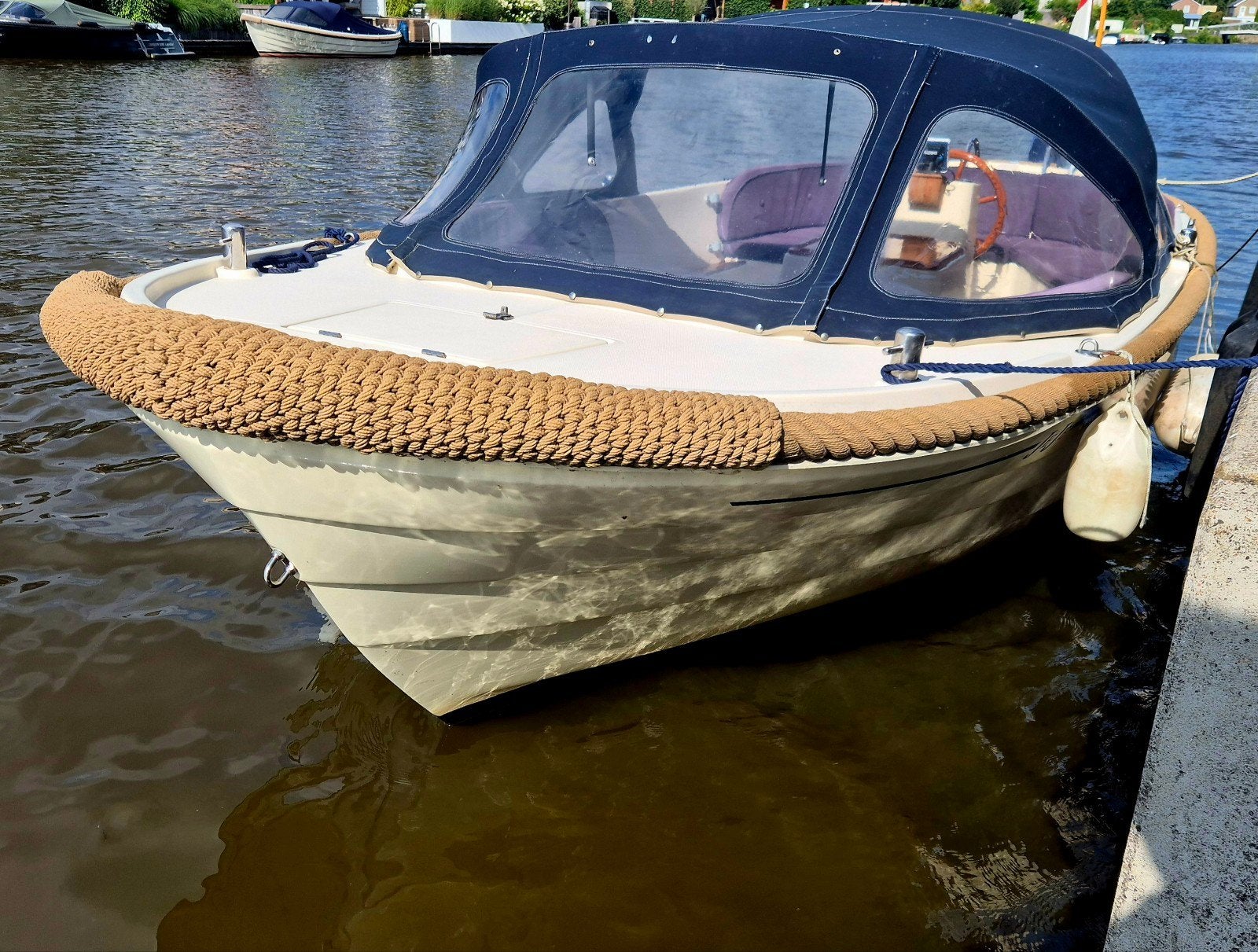 Antaris 570 sloep met zonnebed, buiskap en zwemplateau 2007, Ophalen, Overige merken, Binnenboordmotor, Diesel