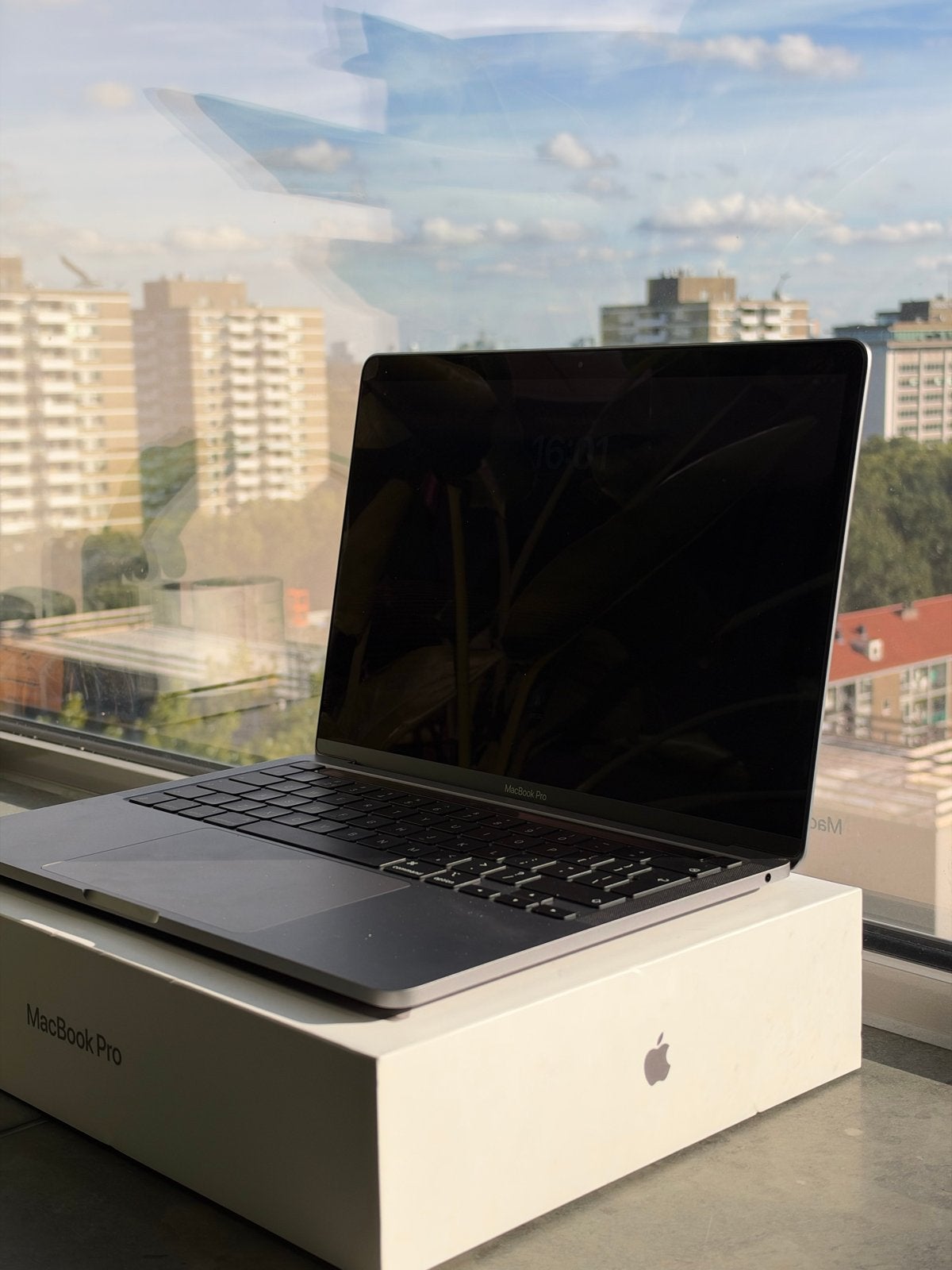 MacBook Pro 13 inch M1 - nieuw