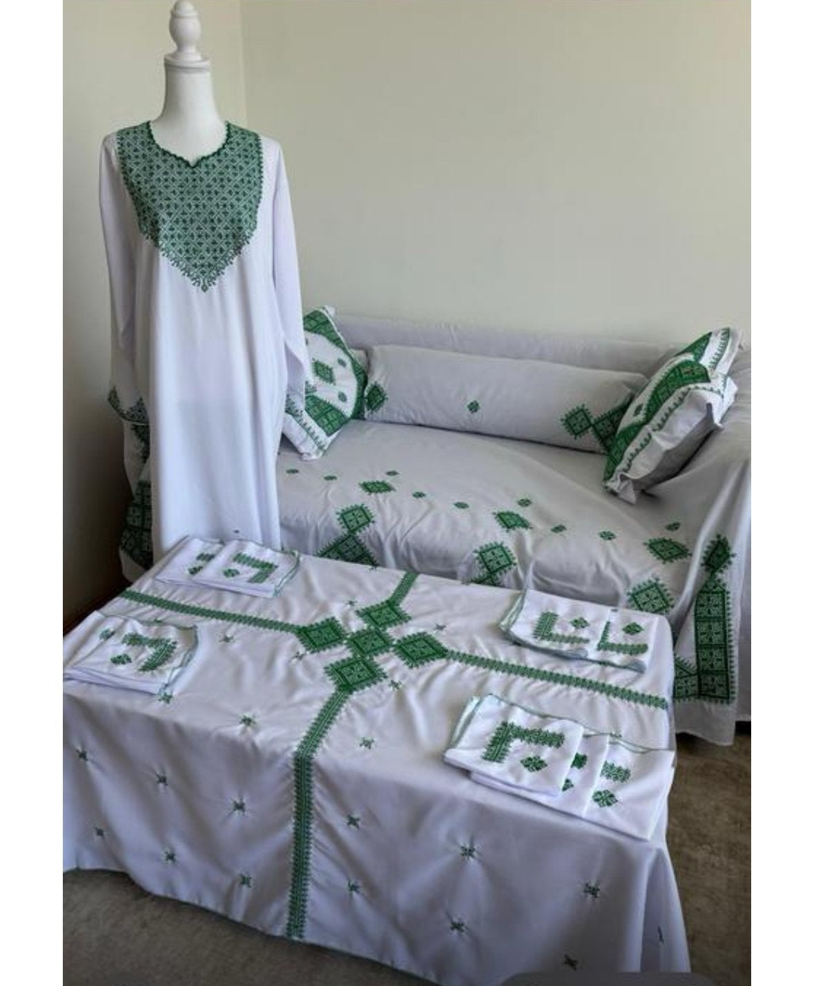 Henna set te HUUR, Ophalen, Zo goed als nieuw