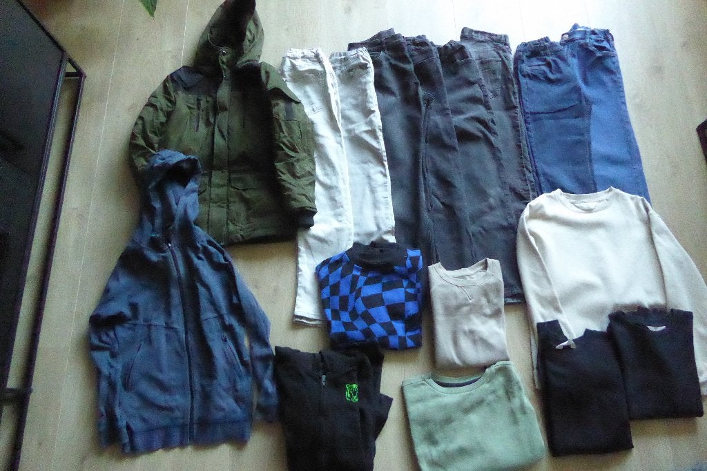 Kledingpakket jongen maat 158 kleding winterjas broek trui, Ophalen of Verzenden, Gebruikt, Maat 158