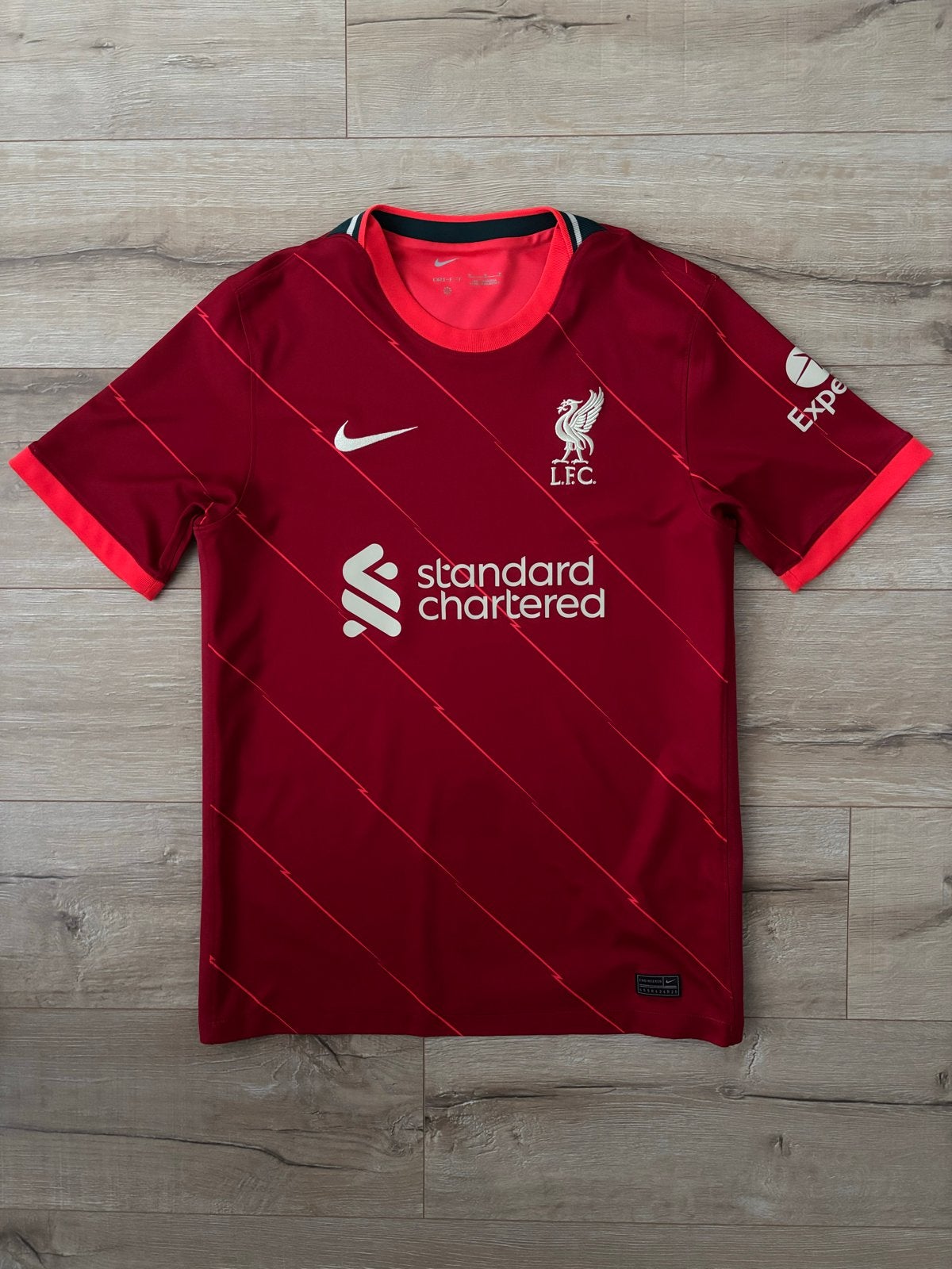 Liverpool Thuisshirt Maat M, Ophalen of Verzenden, Zo goed als nieuw, Maat 48/50 (M), Rood