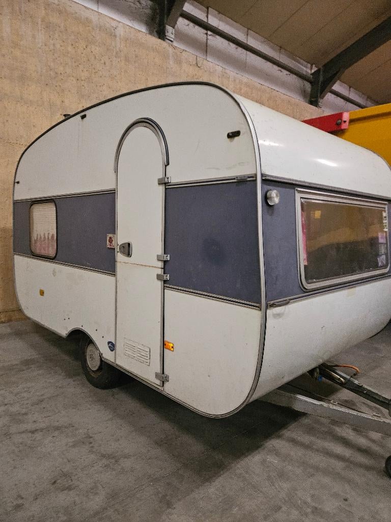 Caravan festival zwarte cross etc, Bedrijf, Tot en met 3, Adria, 500 - 750 kg