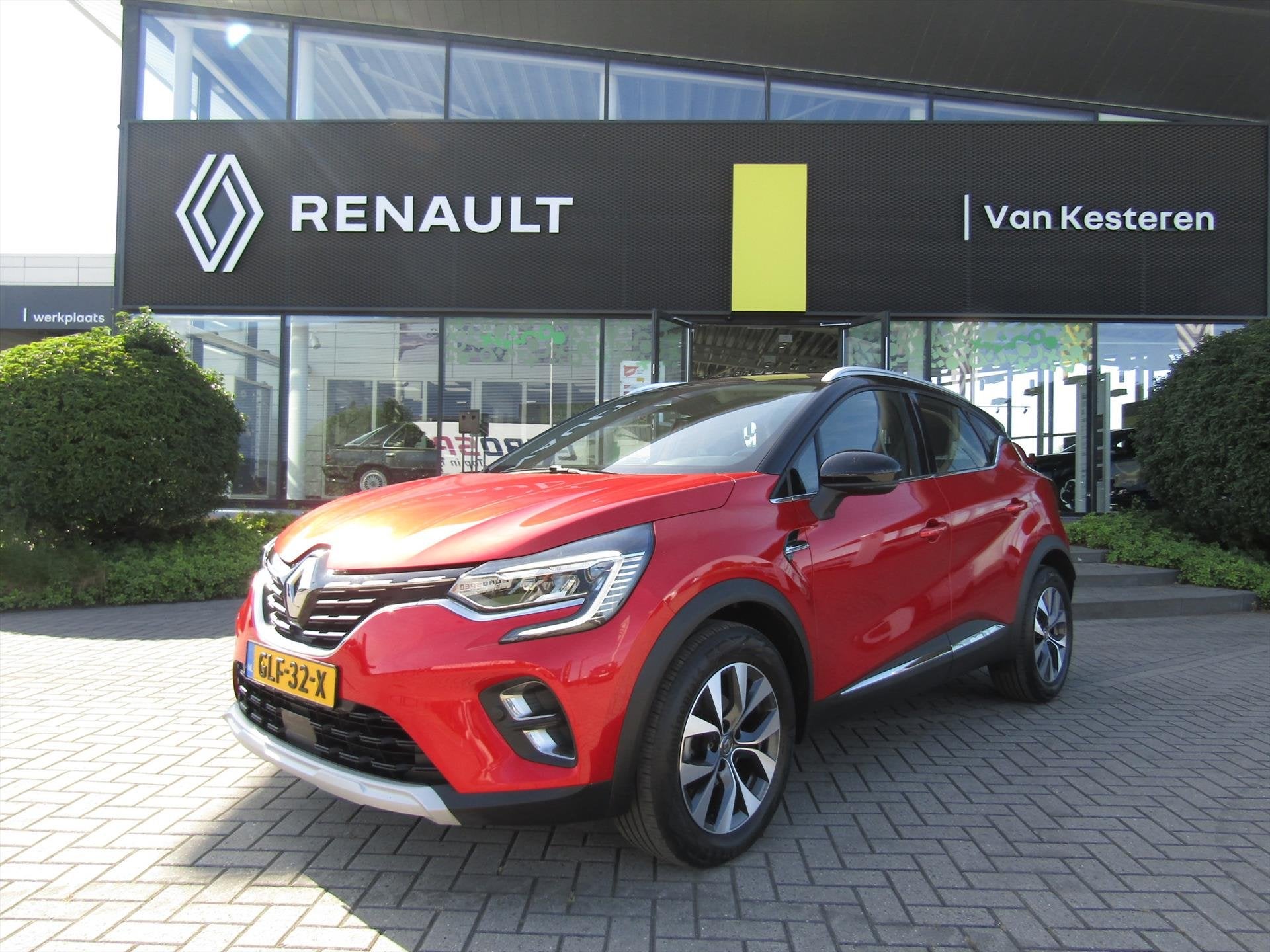 RENAULT Captur TCe 130pk GPF EDC Intens / Navigatie / Camera, Auto's, Automaat, Gebruikt, 4 cilinders, Leder en Stof