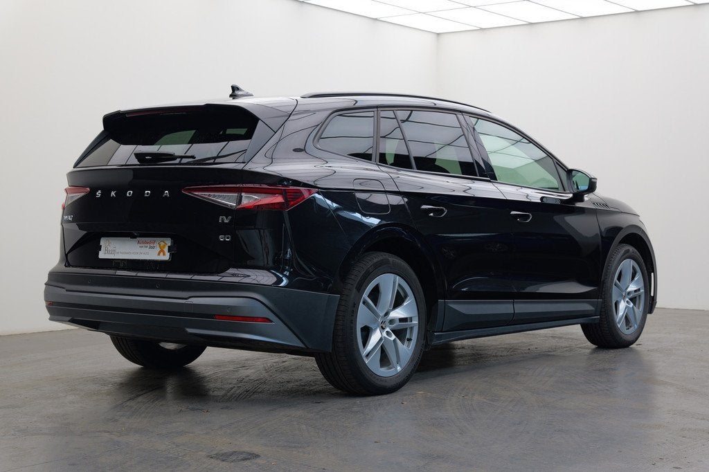 Skoda Enyaq 60 Loft | Pano | Matrix LED | Achteruitrijcamera, Automaat, Achterwielaandrijving, Gebruikt, Met garantie (alle)