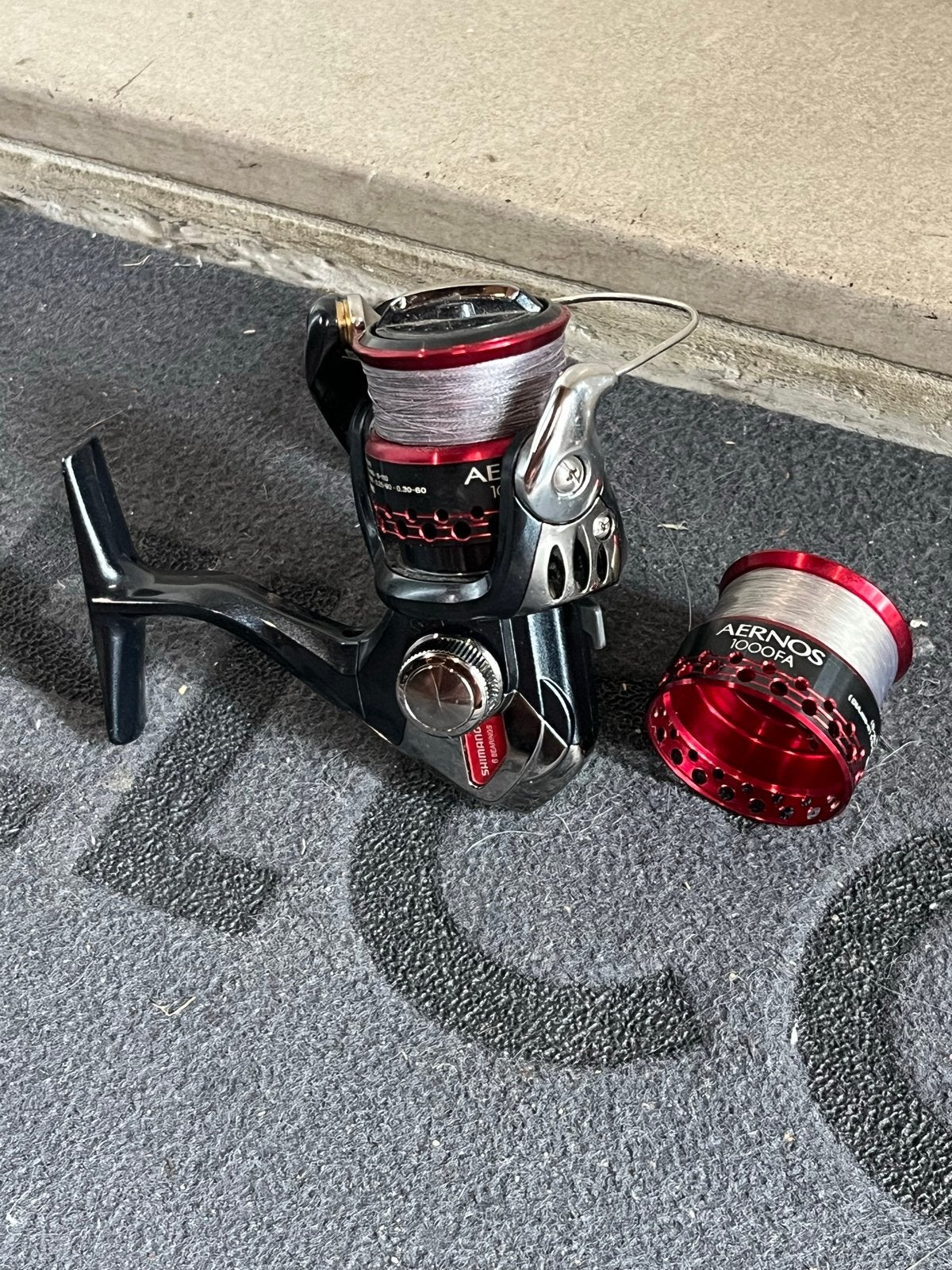 Shimano Aernos 1000FA Molen met extra spoel, Ophalen of Verzenden, Zo goed als nieuw, Molen