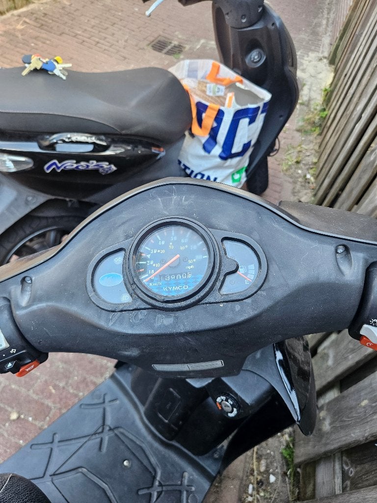 Kymco agility, Fietsen en Brommers, Scooters | Kymco, Ophalen, Gebruikt, 50 cc, Maximaal 25 km/u