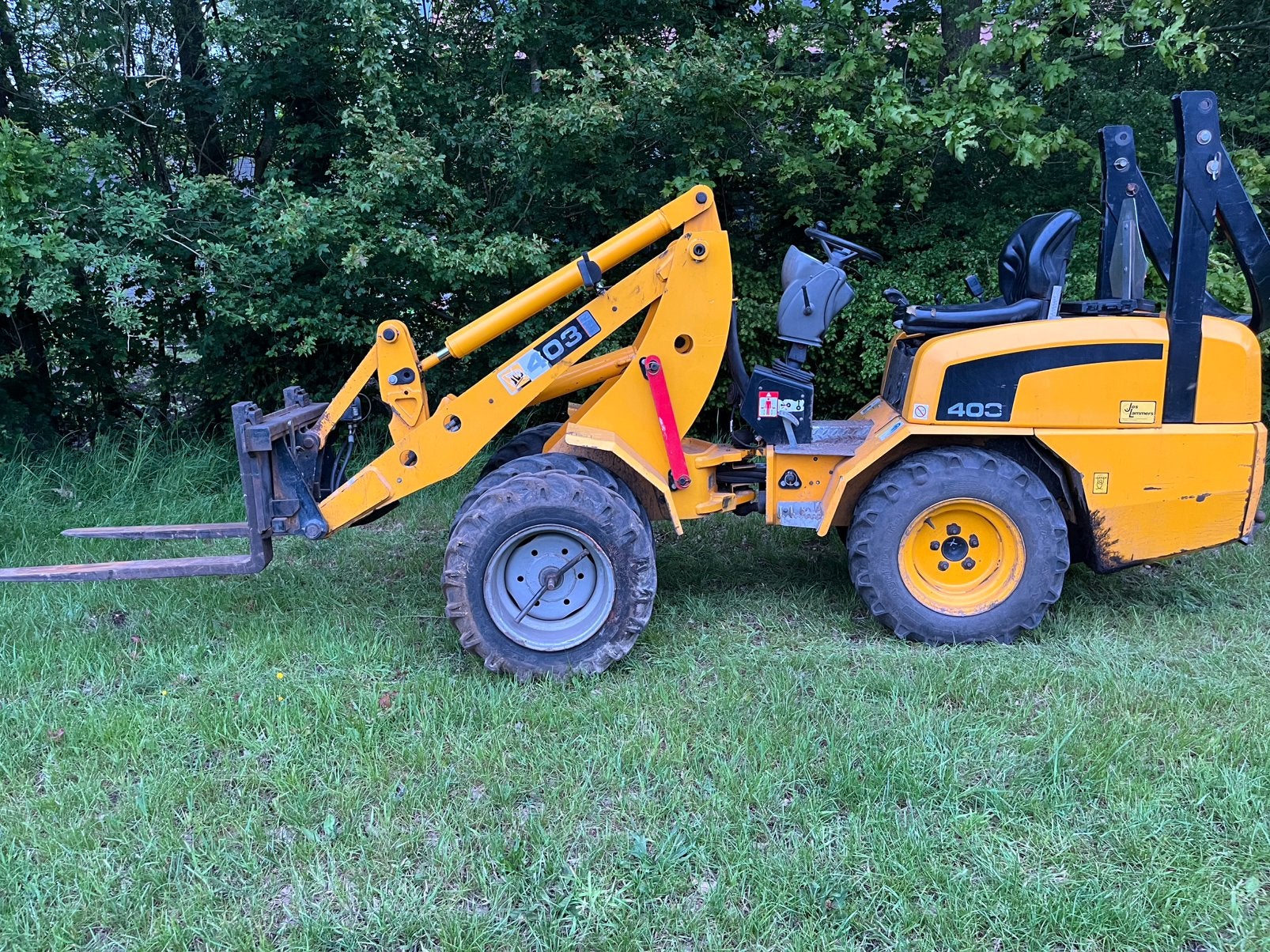 JCB 403 shovel, Ophalen, Wiellader of Shovel
