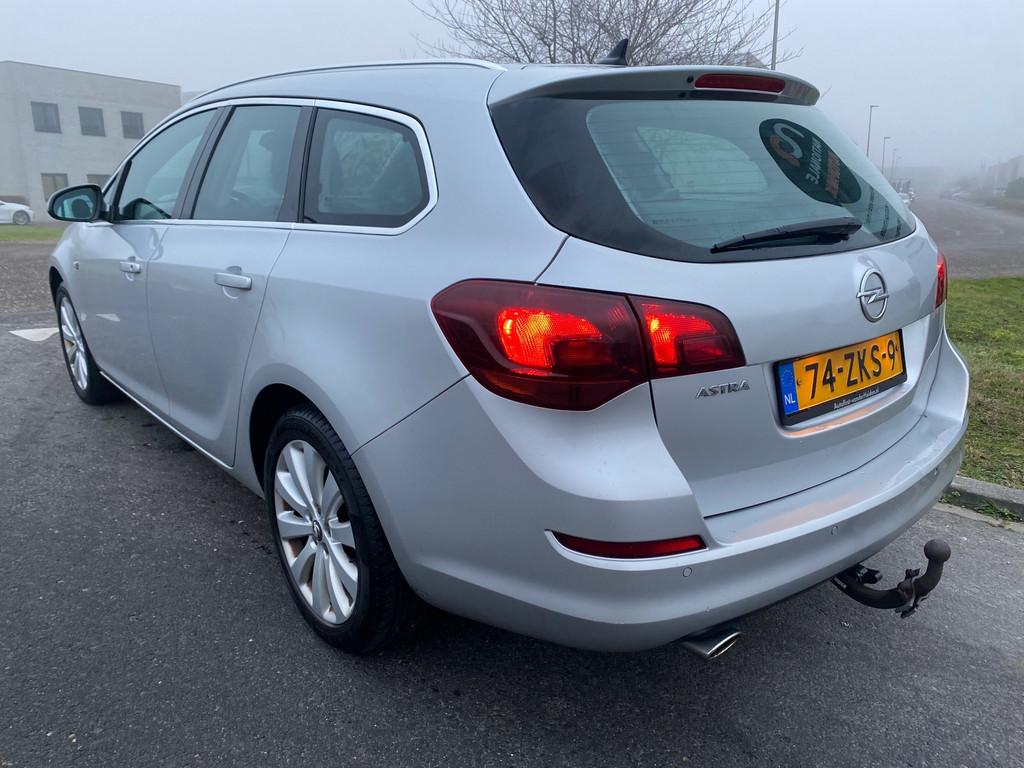 Opel Astra Sports Tourer 2012 *. 1.4 Turbo Sport * APK * EUR, Auto's, Voorwielaandrijving, Euro 5, Gebruikt, 4 cilinders
