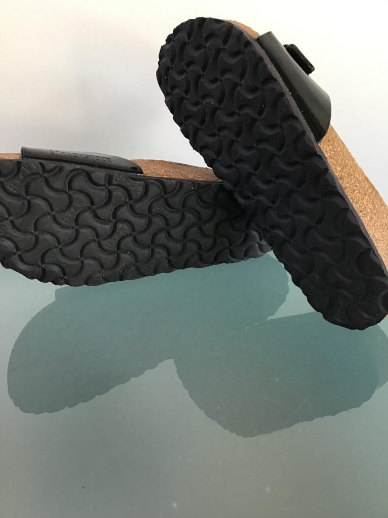 Birkenstock 36 | Madrid zwarte slippers | Gratis verzenden, Kleding | Dames, Schoenen, Slippers, Verzenden, Zwart, Zo goed als nieuw