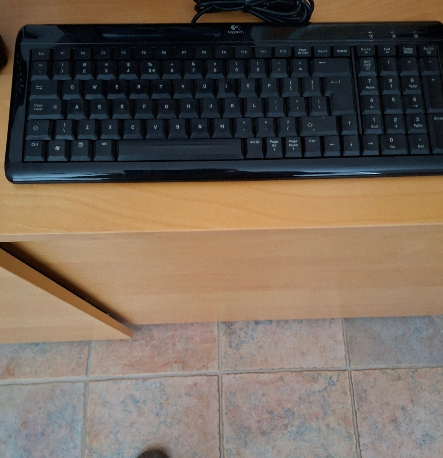 Toetsenbord logitech, Ophalen of Verzenden, Zo goed als nieuw