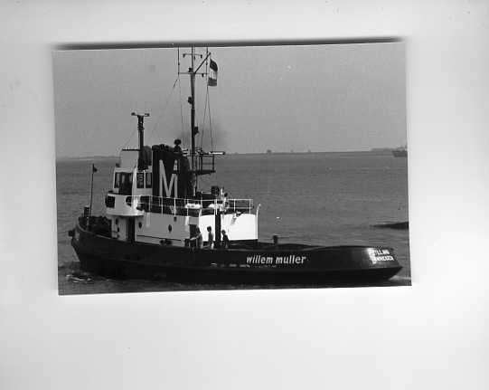 scheepvaart-foto-TERNEUZEN-MULLER-rilland, Ophalen of Verzenden, Zo goed als nieuw, Boek of Tijdschrift
