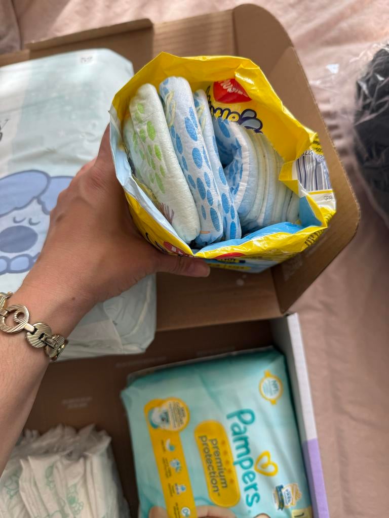 Luiers pakket newborn: Etos, Pampers, Huggies (maat 1-3), Ophalen