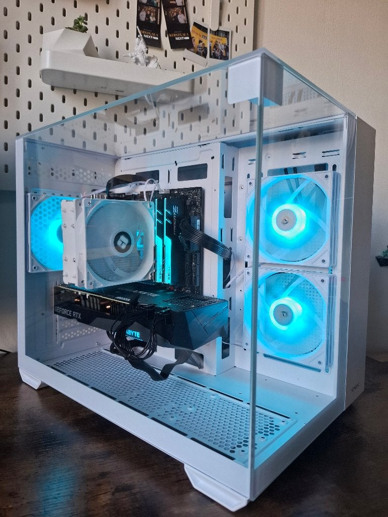 Witte Game PC RTX 3070 - i7 - 16gb - 500gb m.2, Computers en Software, Desktop Pc's, Ophalen, Zelf gebouwde pc, Virtual Reality