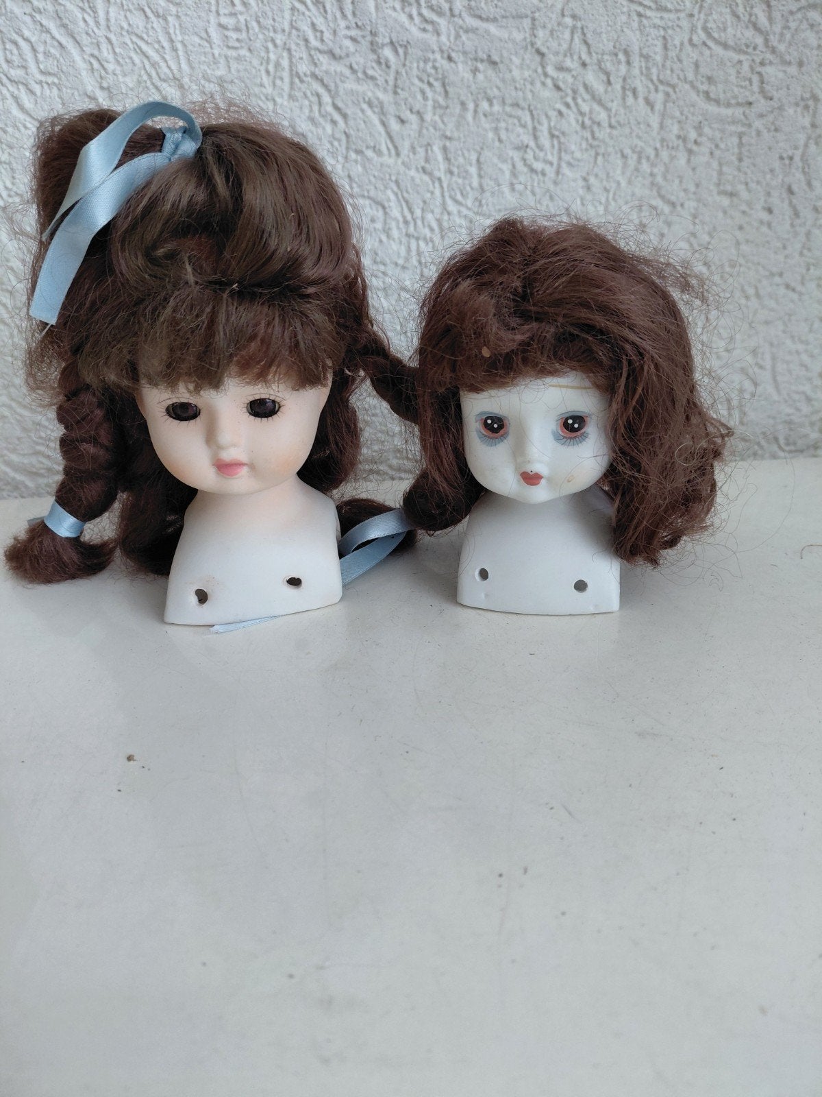2 porseleinen poppenhoofdjes, Ophalen of Verzenden, Zo goed als nieuw, Pop