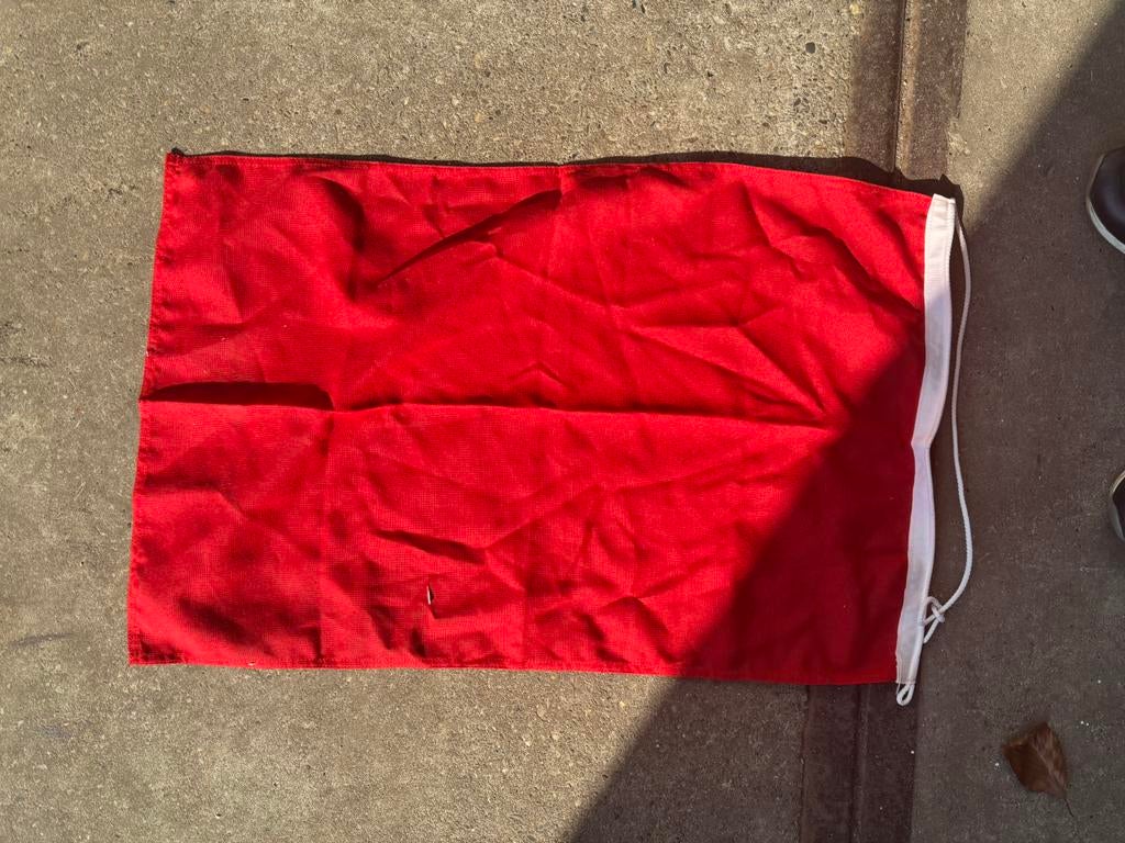 Rood vlag boot, Ophalen of Verzenden, Zo goed als nieuw, Overige typen