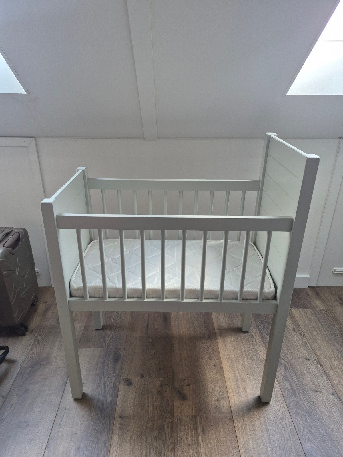 Kidsmill wieg met 2 matrassen (incl. Aerosleep), Ophalen, Gebruikt, Wieg