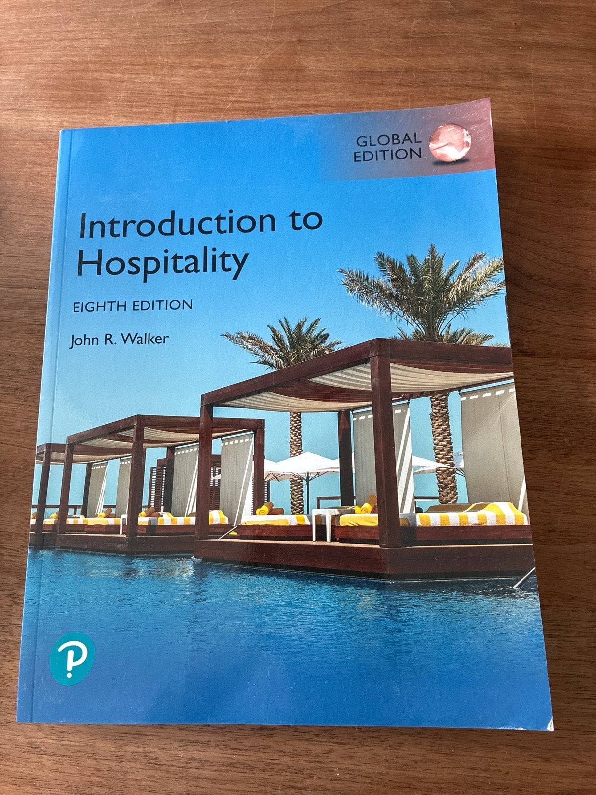 Introduction to Hospitality - John R. Walker (Global Edition, Ophalen of Verzenden, Gamma, Gelezen, HBO