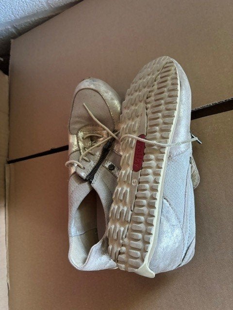 Wolky Dames sneaker 41 Creme met goud kleur, Ophalen of Verzenden, Gedragen, Beige, Sneakers of Gympen